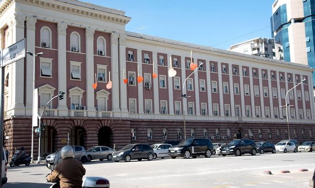Mbledhje surprizë me deputetët?/ Çfarë pritet të ndodhë më 30 korrik