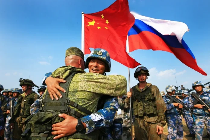 Kina dhe Rusia nisin manovrat e përbashkëta detare në Paqësor
