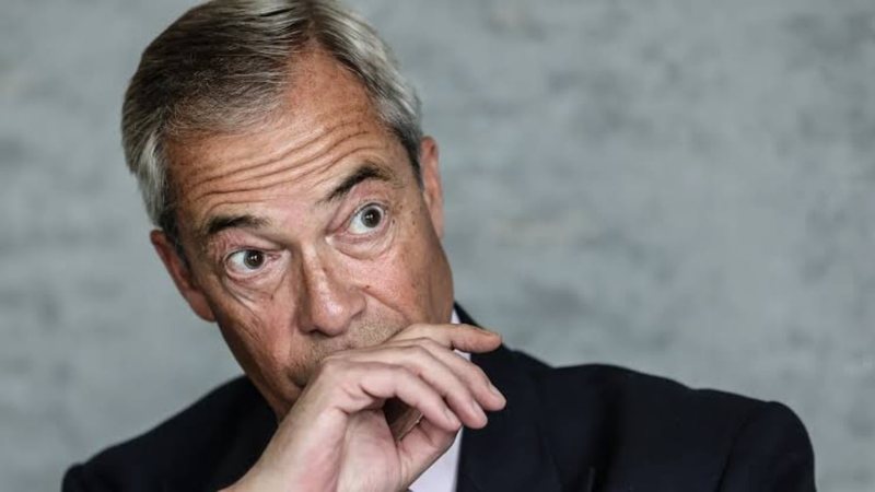 Farage në telashe, “Babai i Brexit” akuzohet nga media se përfitoi para nga një i dënuar në SHBA