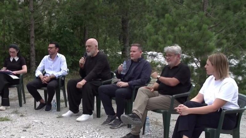 Shembja e ndërtimeve pa leje në Theth, Rama: U keqkuptua premtimi për legalizimet