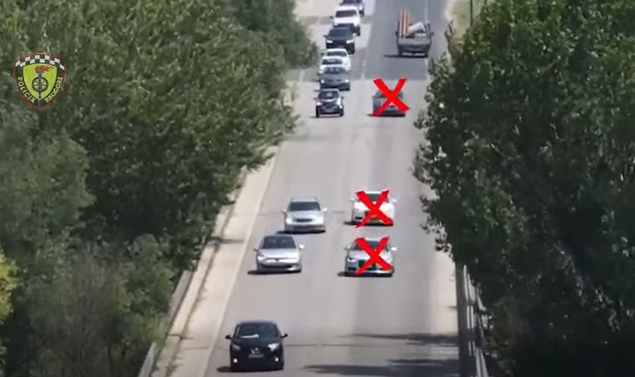 15:12 “Shoferët bëjnë manovra të rrezikshme në rrugë”/ 4255 gjoba në 24 orët e fundit!