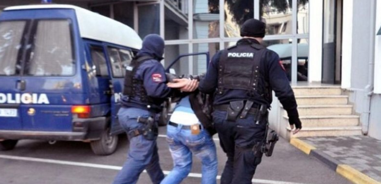 Në kërkim ndërkombëtar për trafik droge, arrestohet 26-vjeçari në Kavajë, pritet ekstradimi