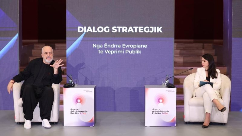11:16 “Kadastra s’do të jetë më makth”, Rama: Mund të ndërrosh sa kryeministra të duash, por përmirësimet vijnë nga sistemi
