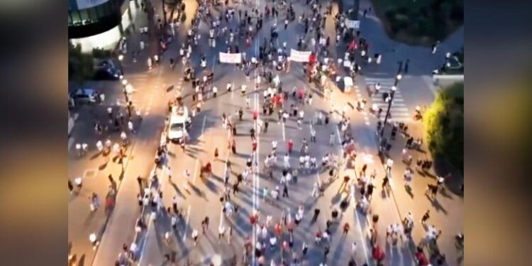 Pjesëmarrja e ulët në protestë, Balla: Ky tani është tubim i Sali Berishës