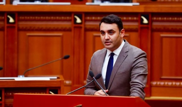 50 ditë protestë/ Këlliçi: Largimi i Edi Ramës është tema e çdo ambjenti