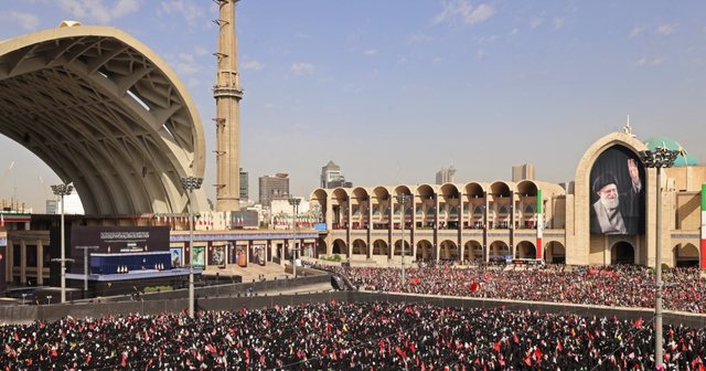 Ende asnjë shenjë nga udhëheqësi suprem, teksa Irani nis ceremonitë mortore për Khamenein