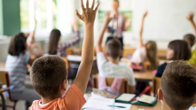 Nisin regjistrimet në e-Albania për klasat e para dhe të dhjeta, afati deri më 31 korrik