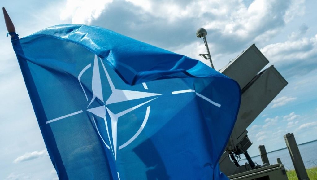 NATO nis planin 27 miliardë eurosh për magazinimin dhe transportin e karburantit në Evropë