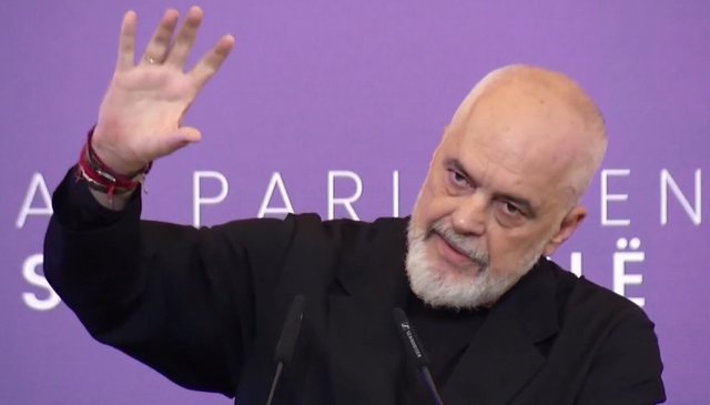 Rama, “dush të ftohtë” socialistëve: Populli kërkon empatinë tonë