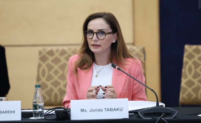 “Kjo është një protestë kundër sistemit që ai vetë ndërtoi”/ Tabaku për deklaratat e Ramës: Foli gjatë, por nuk tha thelbin
