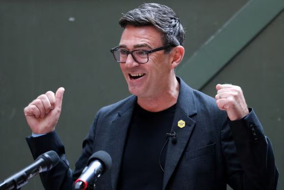 The Guardian: Gjashtë sfidat politike që Andy Burnham duhet të përballojë në javët e para si kryeministër