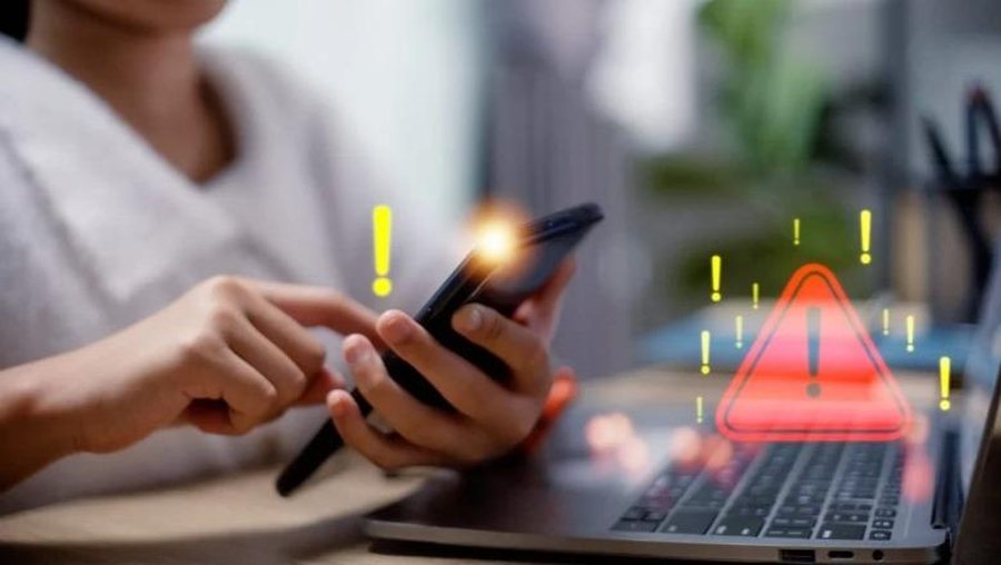 AKSK paralajmëron qytetarët: Kujdes nga email-et dhe SMS-të mashtruese në emër të bankave dhe Postës Shqiptare