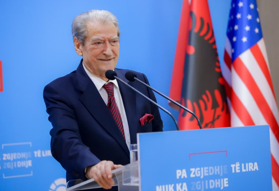14:14 Berisha: Nuk marrim pjesë në Parlament për sa kohë Rama bllokon kërkesat e protestuesve