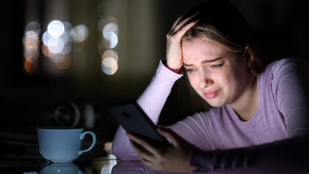 Nëse i bëni këto 6 gjëra, mos u habitni pse të tjerët nuk ju vlerësojnë (Lifestyle)