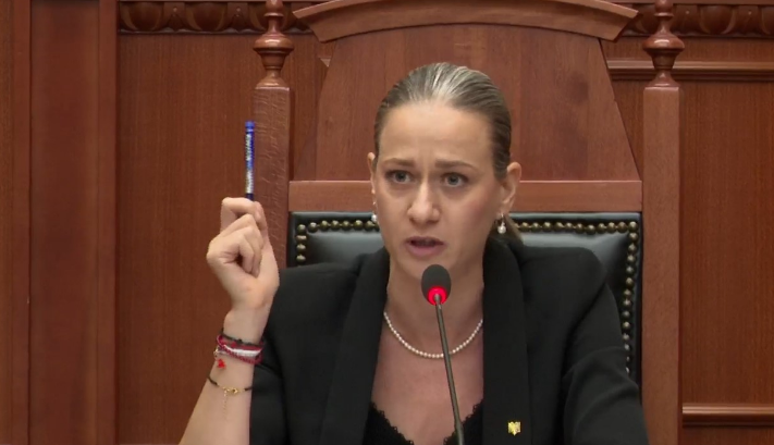 Ministrja Ismaili opozitës: S’keni moral të flisni për protesta, kujtoni qeverisjen tuaj