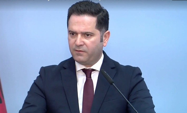 12:40 Malaj konfirmon vrullin e ri të ndërtimit në Tiranë dhe bregdet: 11 miliardë lekë të ardhura