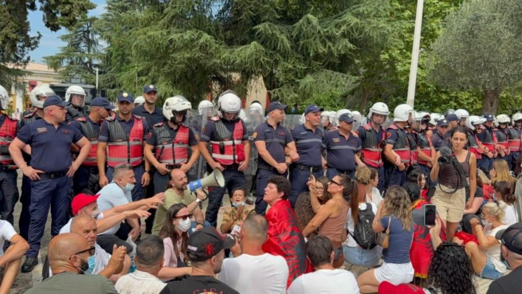 A po e fusin protestën në një rruge pa dalje?