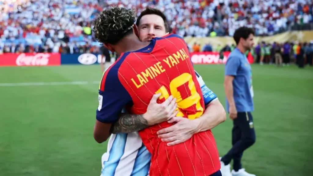 “Ato fjalë vlejnë më shumë se medalja që mbaj në qafë”, Yamal: Ja çfarë më tha Messi në përqafimin pas finales së Kupës së Botës