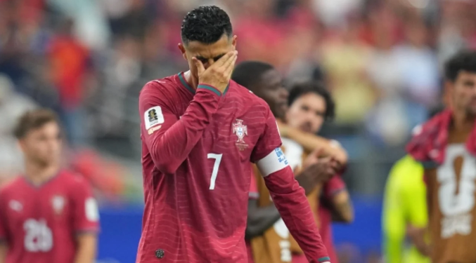 08:10 Ronaldo mbyll kapitullin e Botërorit: “Dhashë gjithçka, tani vendos për të ardhmen”