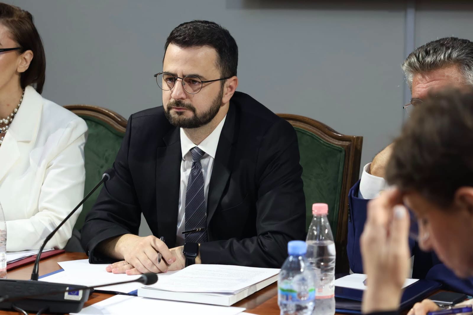 17:00 Avokati i Popullit: Kadastra institucioni më problematik, refuzon rekomandimet tona, Bashkia e Tiranës nuk është bashkëpunuese