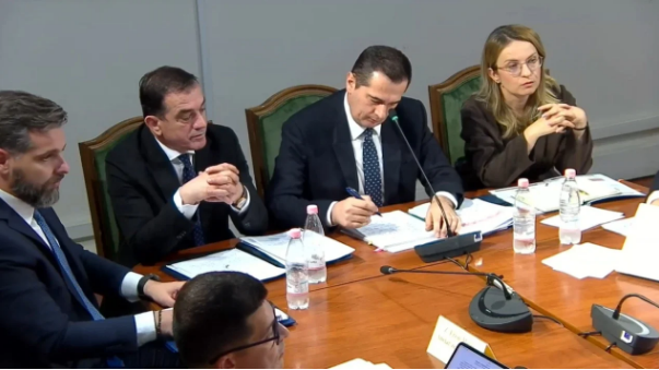 11:53 Pse mbahet ende Meta në burg dhe Berisha detyrohet 2 herë në muaj të shkojë në Prokurori? Ja si përgjigjet kreu i SPAK