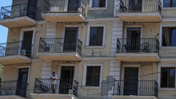 Tetë të vrarë nga sulmet ruse në Ukrainë, Kievi godet cisternat ruse të naftës në Detin e Zi