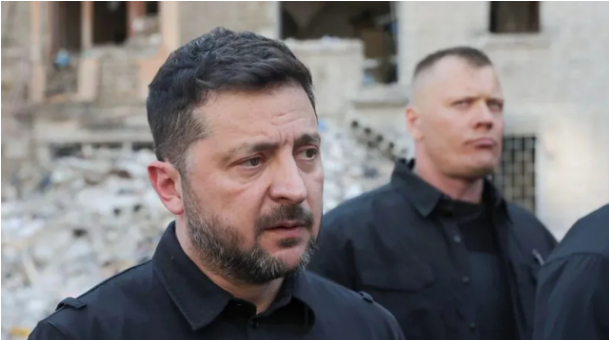 Zelensky shpresë për ndihmë gjatë samitit të NATO-s: Kërkoj sisteme shtesë të mbrojtjes ajrore pas sulmeve intensive ruse