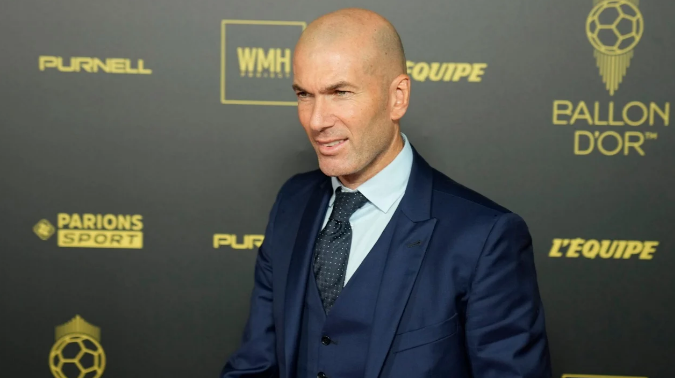 Zidane rikthehet në stol, merr drejtimin e Kombëtares së Francës