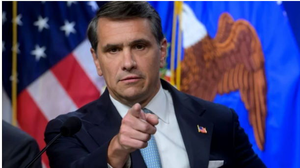 Ish-avokati i Trump, Todd Blanche, emërohet Prokuror i Përgjithshëmi i SHBA/ Senati amerikan e miraton me diferencë të ngushtë votash