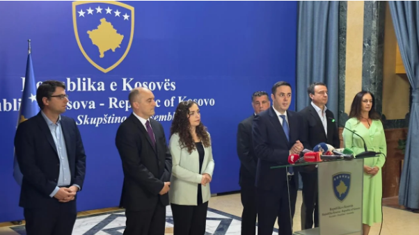 Kurti dhe Abdixhiku arrijnë marrëveshje për presidentin e Kosovës, zbulohet emri i kandidatit për postin