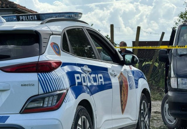 E rëndë në Vlorë/ Gjendet i pajetë shtetasi në oborrin e shtëpisë