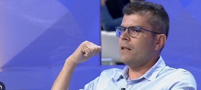 Hasimja: Partitë ndjekin interesat e tyre, shqiptarët më të përfaqësuar nga protesta