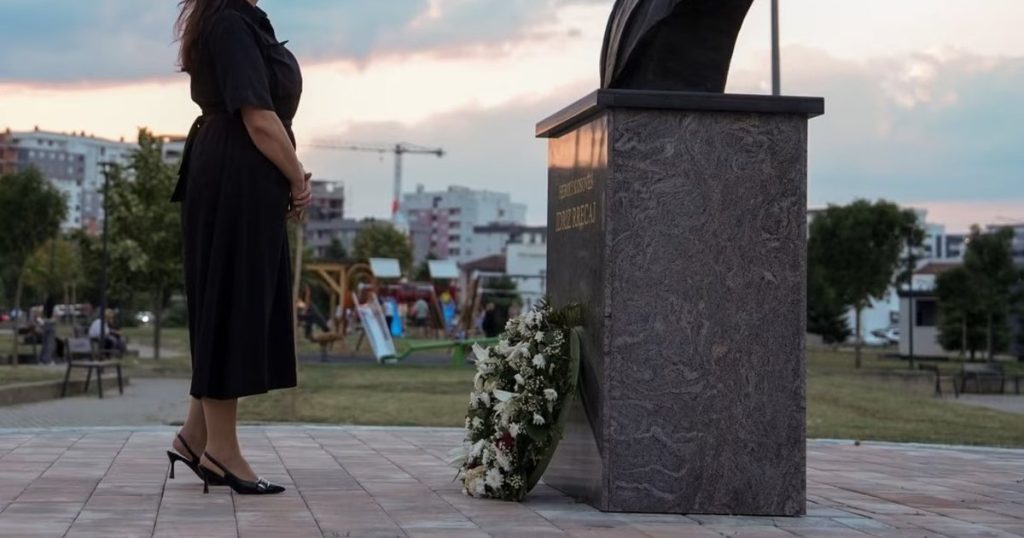 “Shpresë dhe frikë”, familjarët e të zhdukurve në Kosovë presin me ankth rezultatet e zhvarrimeve