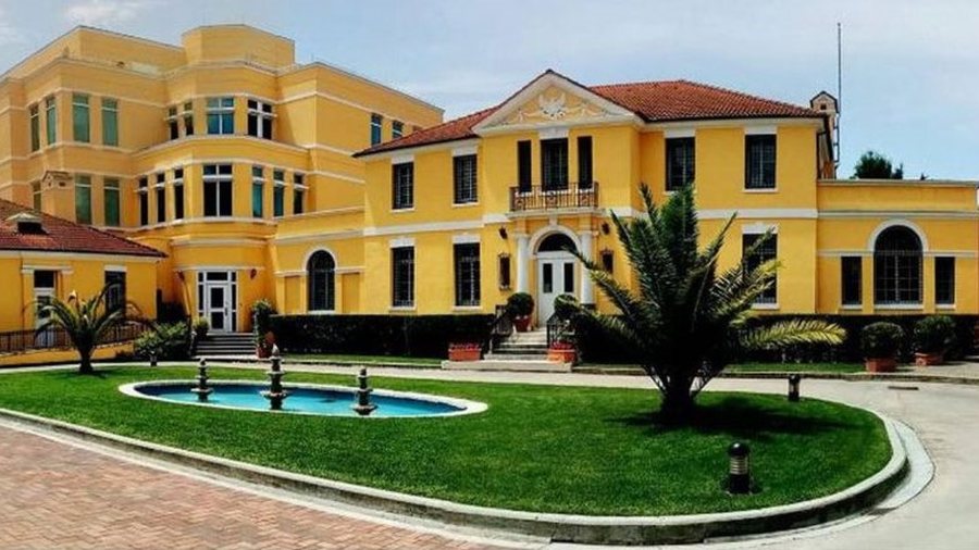 13:43 SHBA ratifikoi marrëveshjen e huas me Shqipërinë, reagon Ambasada Amerikane