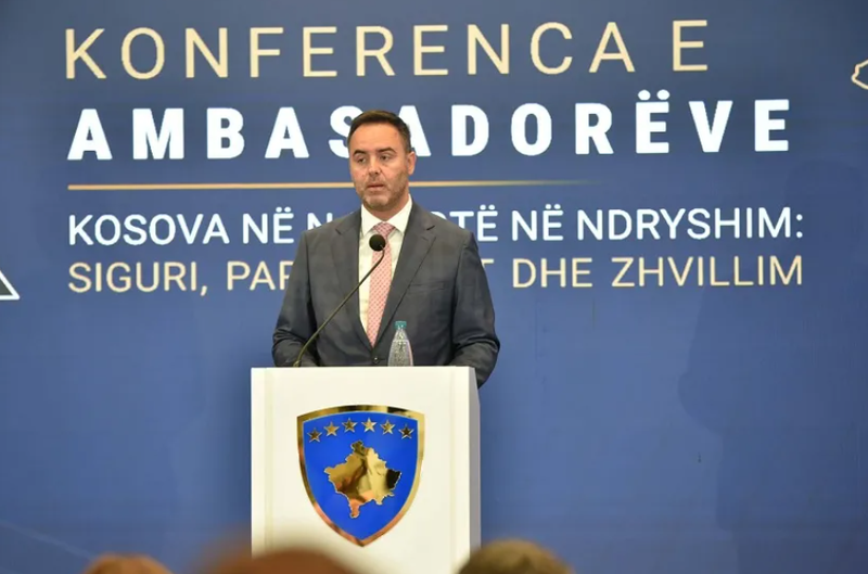 Konjufca: Serbia, kërcënim për Kosovën dhe rajonin