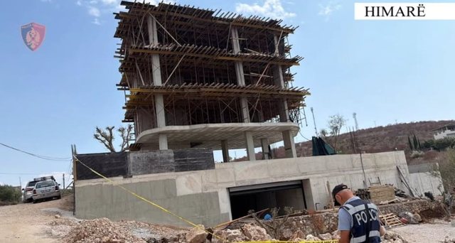 Po ndërtonte një objekt pa leje në Himarë/ Arrestohet 39-vjeçari, shpallen në kërkim 3 zyrtarët e IMT-