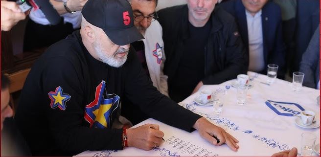 13:15 Rama në Kuç, takim me përfaqësues të Selenicës për reformën territoriale