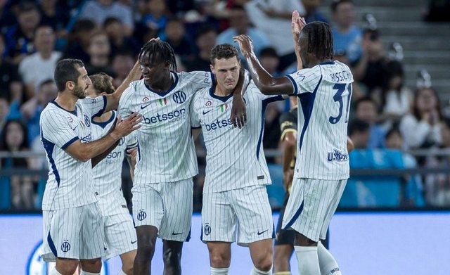 Miqësorja, Interi mposht Manchester Cityn
