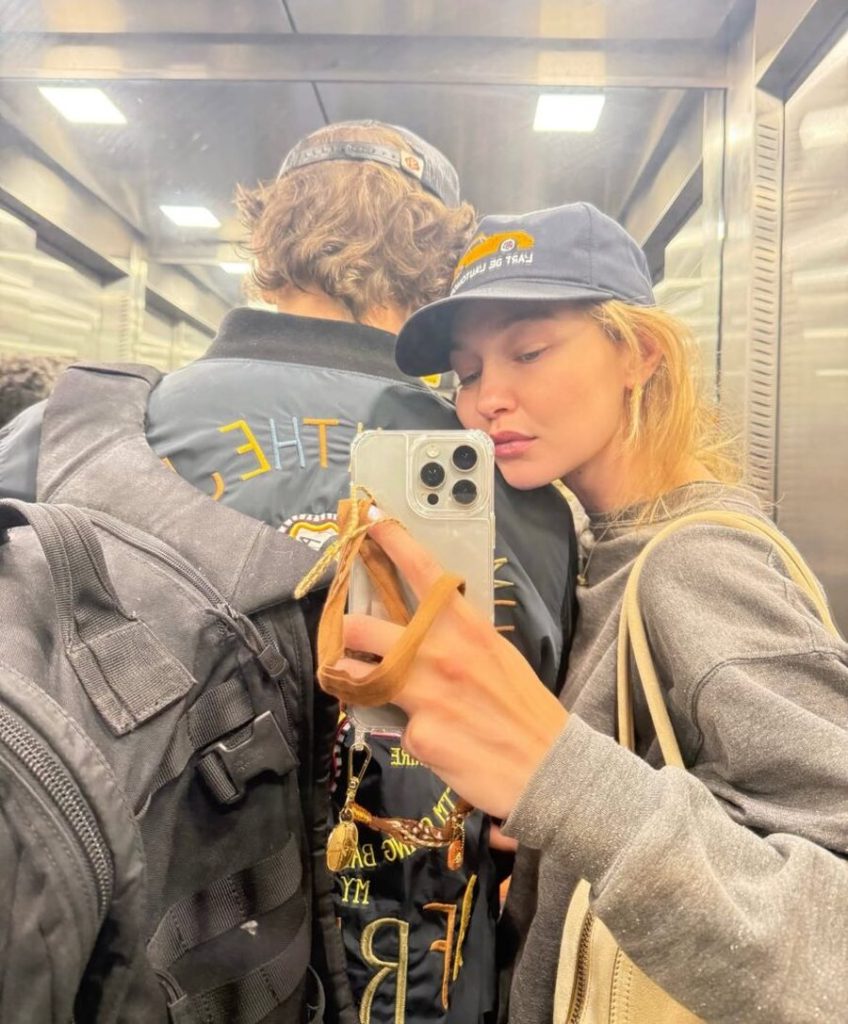 Unazat ndezin dyshimet: A i thanë “po” njëri-tjetrit Gigi Hadid dhe Bradley Cooper?