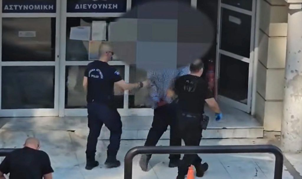Detaje nga ngjarja makabre në Greqi/ Djali fshehu trupin e të atit të vdekur për më shumë se dy vite në frigorifer, dëshmia tronditëse e tij