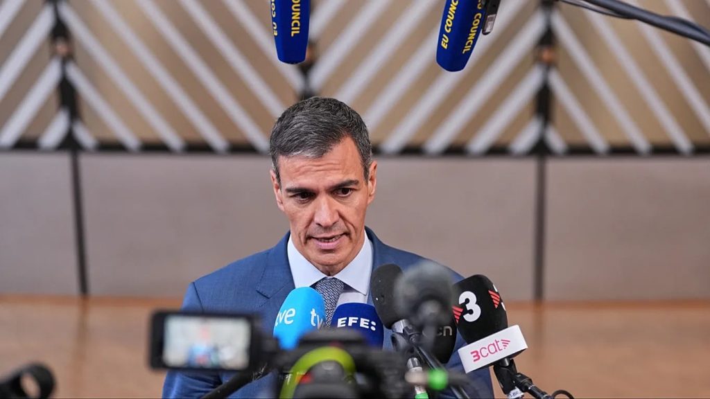 Sánchez mbledh Këshillin e Sigurisë pas krizës së emigrantëve në Ceuta