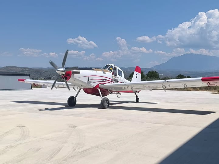 Ministria e Mbrojtjes i përgjigjet PD-së: “Nuk ka pasur tender të mbyllur”, procedura për avionët ishte sipas ligjit