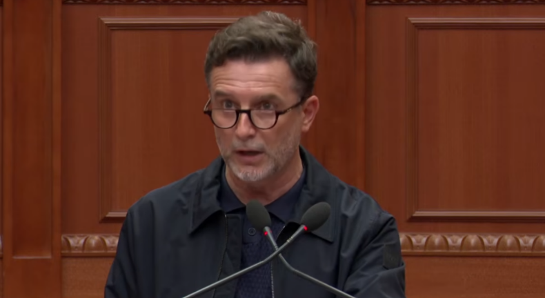 14:20 Braçe skeptik për propozimin e PS për Reformën Territoriale, deputeti socialist: Koha të dëgjojmë njerëzit, jo thjeshtë udhëheqësit e këtyre bashkive