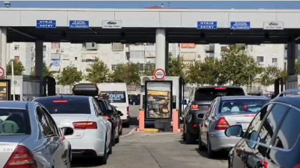10:45 Fluks në Portin e Durrësit, mbi 349 mijë pasagjerë udhëtuan në shtatë muajt e parë të vitit 2026