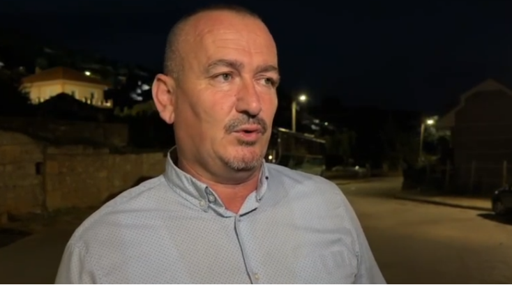 Nuk u mbajt himni i Shqipërisë gjatë vizitës së Mickoskit në Pustec, kryebashkiaku: Nuk e organizuam ne
