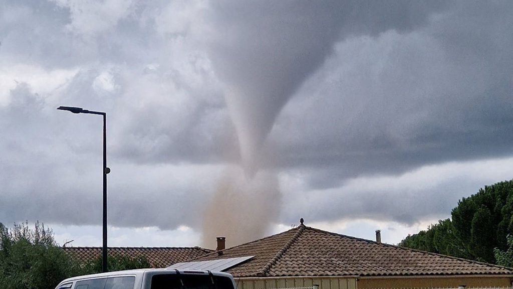 Tornado godet Francën, 39 të plagosur