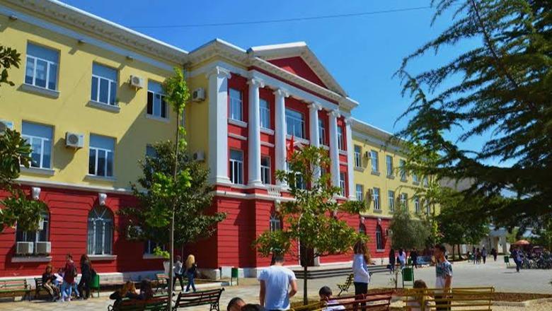 11:45 Nis raundi i dytë i regjistrimeve në universitetet publike, kandidati i shpallur fitues ka dy ditë kohë për regjistrimin