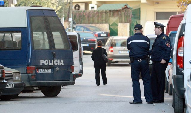 Zbardhet plagosja e të riut në Lezhë, sherri nisi për pagesën e riparimit të makinës! Babë e bir në kërkim