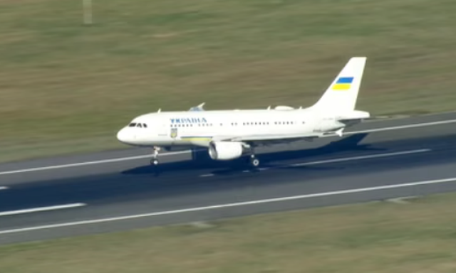 Aeroplani i Zelensky-t i shpëton goditjes me dron