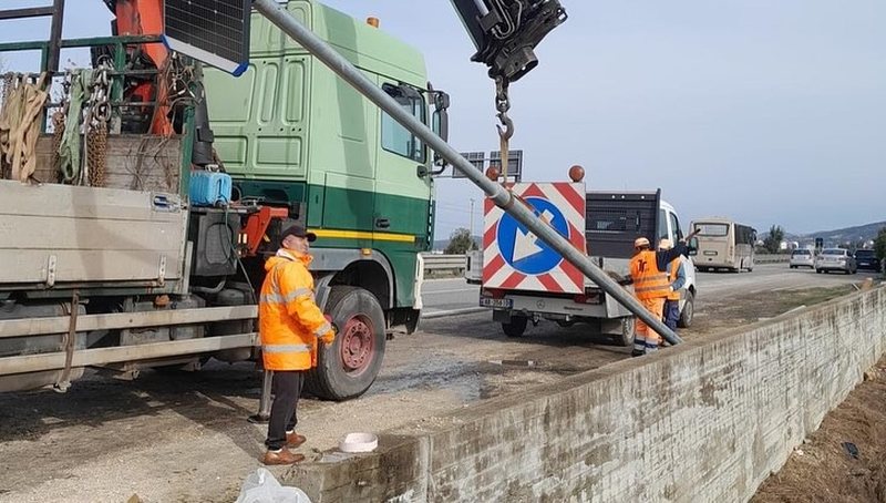 “Hekurudha Durrës-Rrogozhinë, fituesi shpallet në nëntor” – Karakaçi: Vorë-Hani i Hotit nis në 2027, Milot-Balldren drejt finalizimit